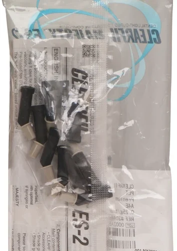 CLEARFIL MAJESTY™ ES-2