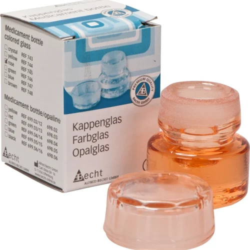 Kappeglass av farget glass